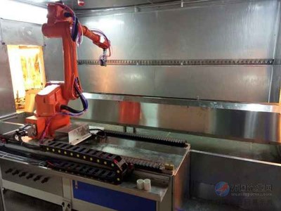 噴漆機(jī)器人與汽車配件涂裝機(jī)械手 推動(dòng)智能制造的核心裝備研發(fā)